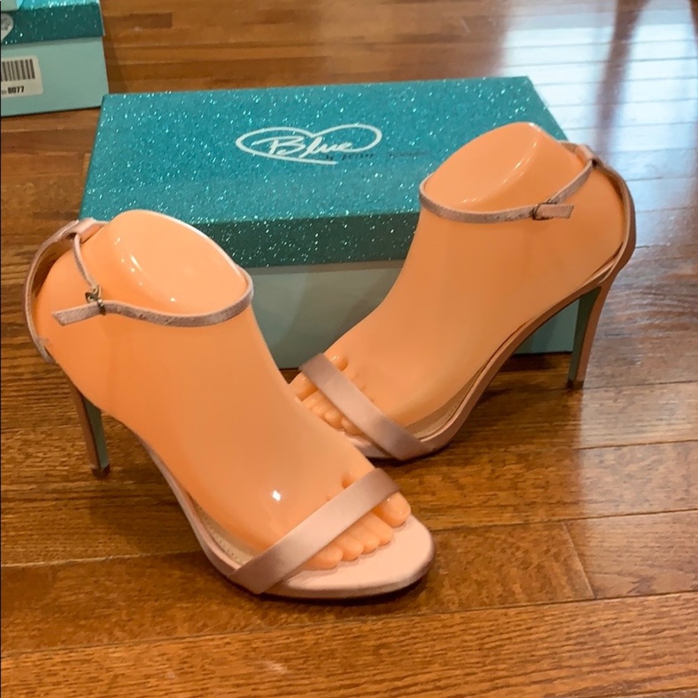 Betsy Johnson Pink Satin Sandals size 7.5